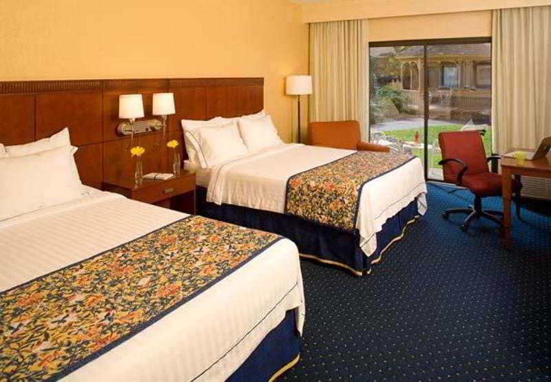Courtyard By Marriott San Antonio Medical Center Hotel Room photo